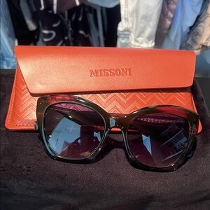 Missoni Sunglasses with Black and Purple Hues